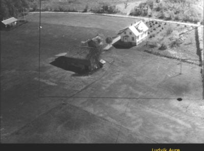 Bilder frå 1954 - Gardsnummer 1 - 14 12