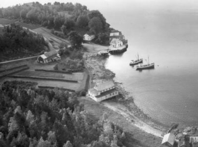 Bilder frå 1954 – Gardsnummer 44 – 57 15