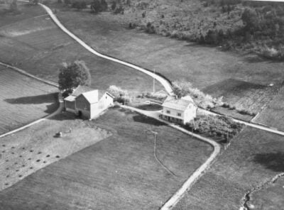 Bilder frå 1954 – Gardsnummer 44 – 57 18