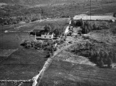 Bilder frå 1954 – Gardsnummer 44 – 57 6