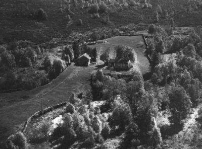 Bilder frå 1954 – Gardsnummer 44 – 57 11