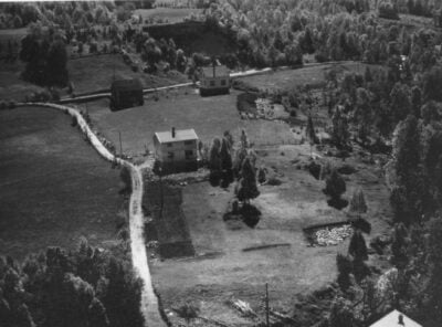 Bilder frå 1954 – Gardsnummer 44 – 57 3